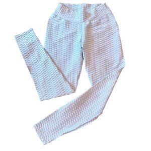 Textured Light Blue Leggings With Butt Scrunch